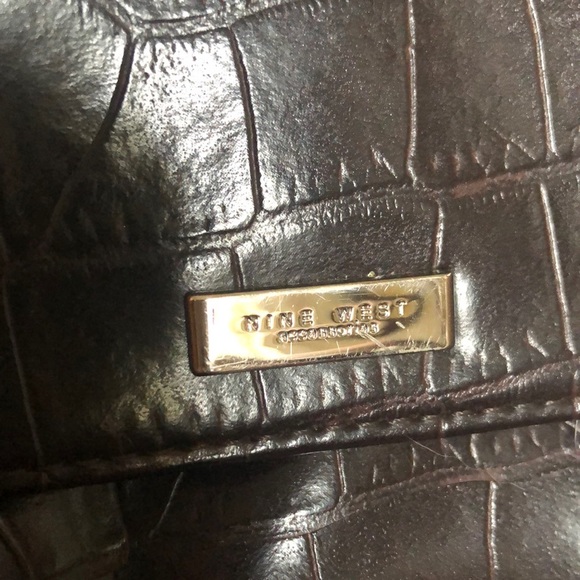 NINE WEST Brown Croc Embossed Crossbody Handbag - Picture 3 of 9